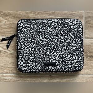 Vera Bradley Tablet Case in Black & White Leopard Print